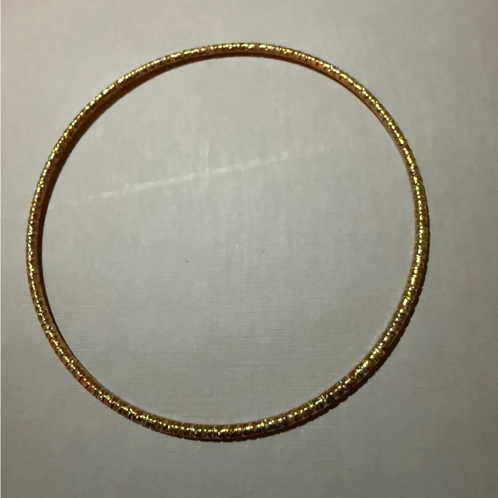 Chic Gold-Toned Bangle Bracelet Infant 🌟